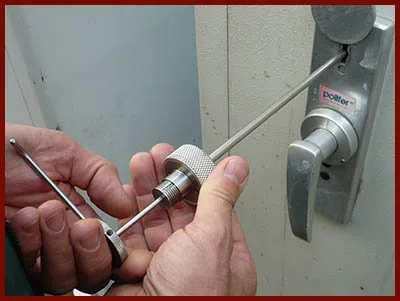 Locksmith Lock Store Fort Myers, FL 239-719-1031 - 5-lock-opening